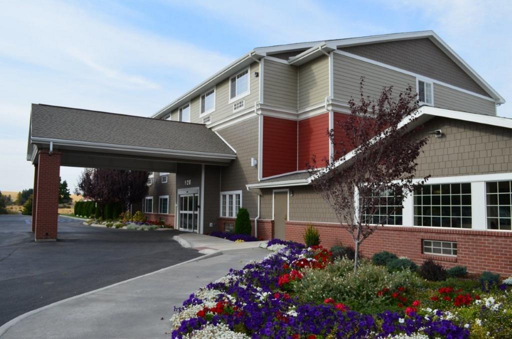 Coast Hilltop Inn Pullman Extérieur photo