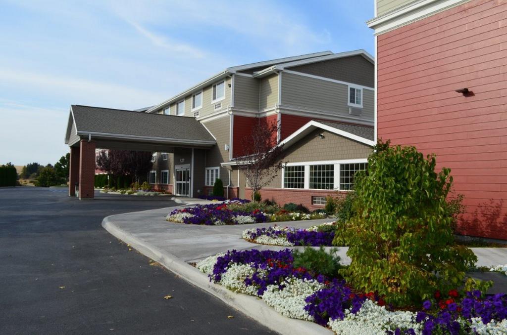 Coast Hilltop Inn Pullman Extérieur photo